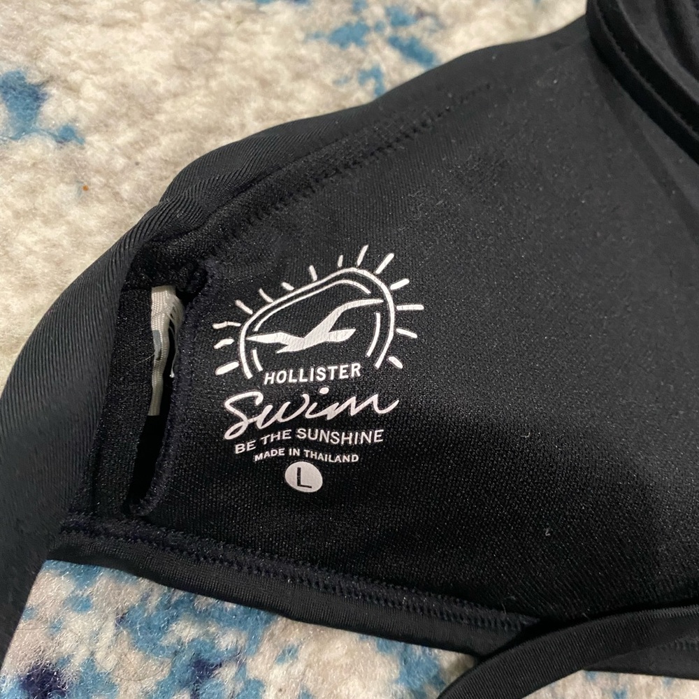 Bathing suit top - Picture 2 of 3